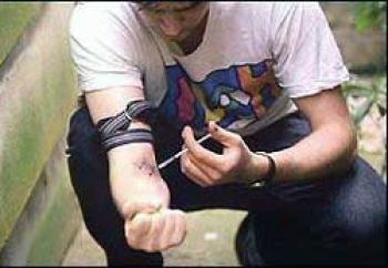 PERICOLO: Anche tu sei nelle mani di un Tossicodipendente?