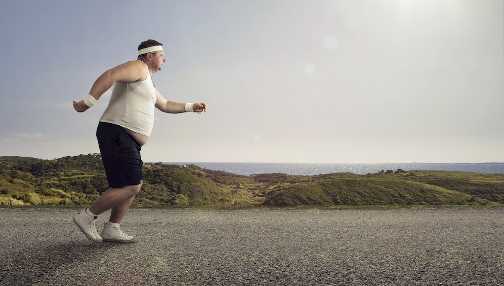 Corsa, Bici e Insalata per dimagrire? Scopri i pericoli di questo approccio nel dimagrimento maschile over 40